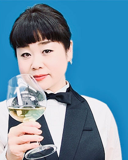 アサノ ノリエ　氏